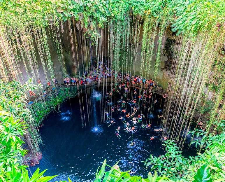 palladium-hotel-group-costa-mujeres-ik-kil cenote Ik Kil